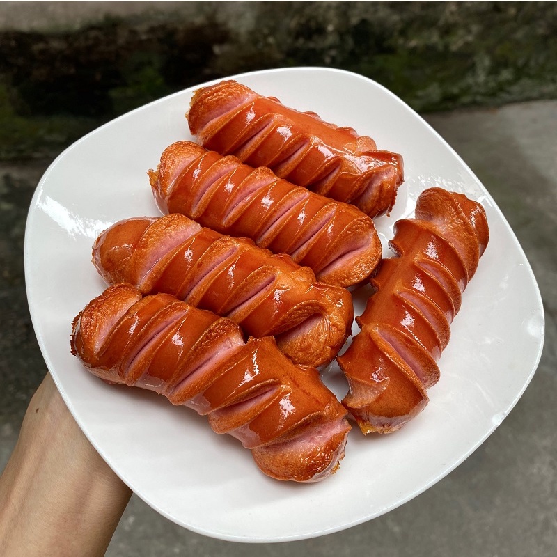 Xúc xích to